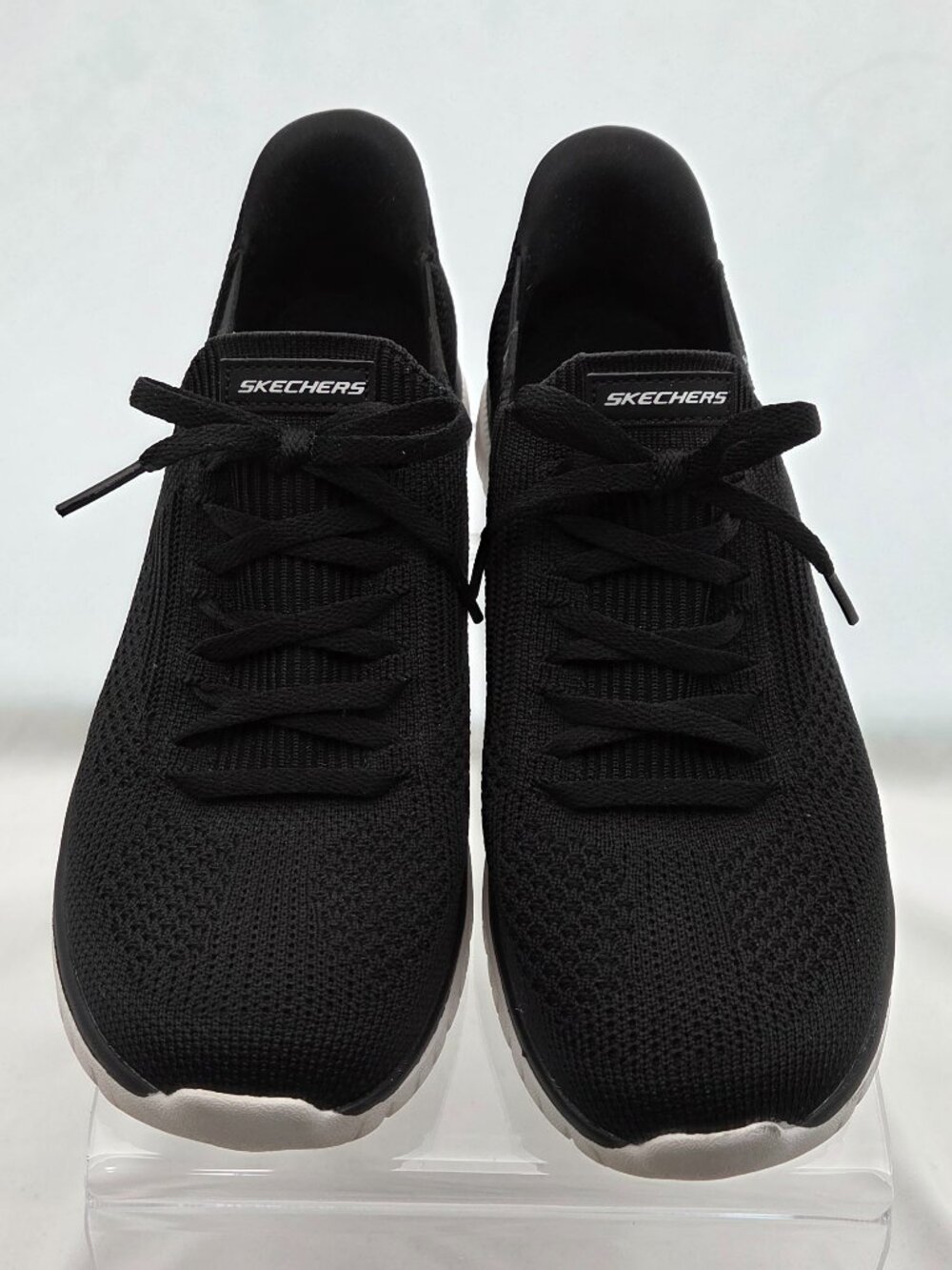 Skechers Hands Free Swift Fit Memory Foam Black Walking Shoes Sneakers Size 8.5 - Picture 1 of 8